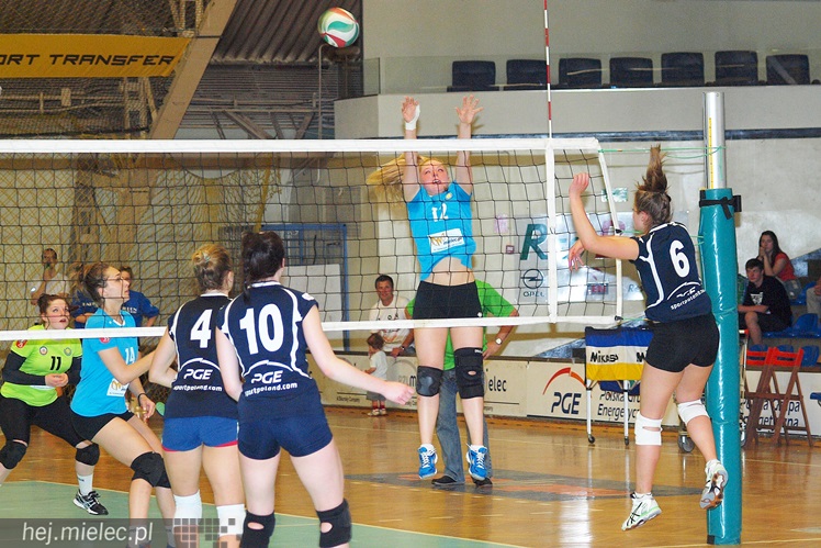 Siatkarki Szóstki Mielec awansowały do II ligi! Ograły zespół z Sopotu!