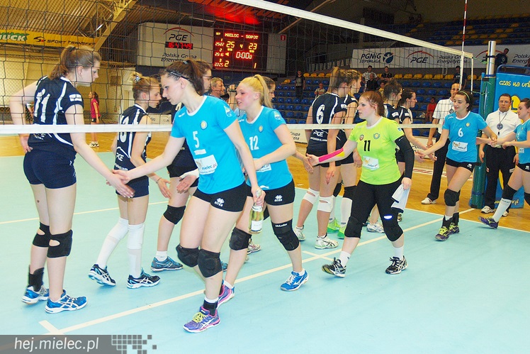 Siatkarki Szóstki Mielec awansowały do II ligi! Ograły zespół z Sopotu!