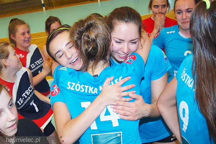 Siatkarki Szóstki Mielec awansowały do II ligi! Ograły zespół z Sopotu!