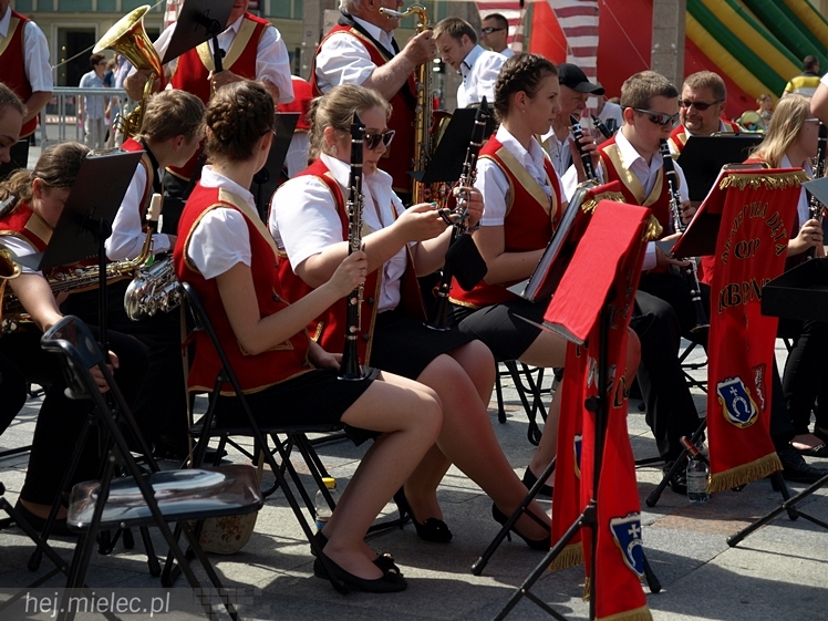 Powiatowy Festyn Rodzinny z okazji Dnia Dziecka i Dnia Matki
