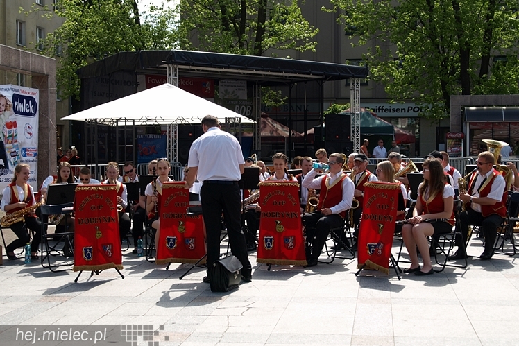 Powiatowy Festyn Rodzinny z okazji Dnia Dziecka i Dnia Matki