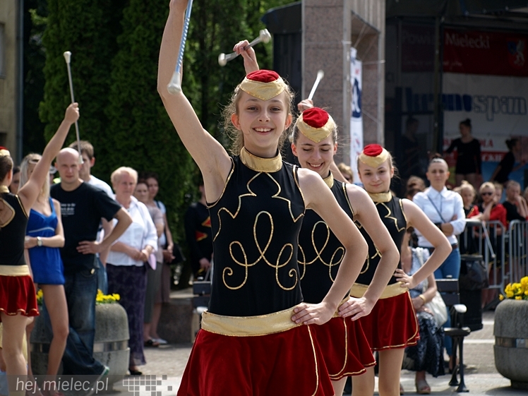 Powiatowy Festyn Rodzinny z okazji Dnia Dziecka i Dnia Matki