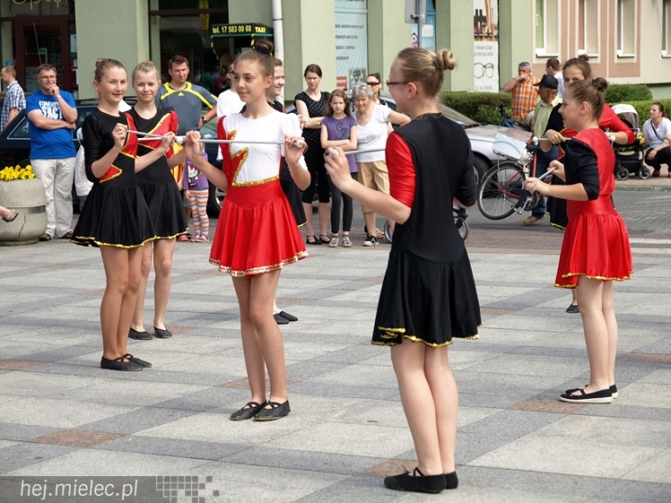 Powiatowy Festyn Rodzinny z okazji Dnia Dziecka i Dnia Matki