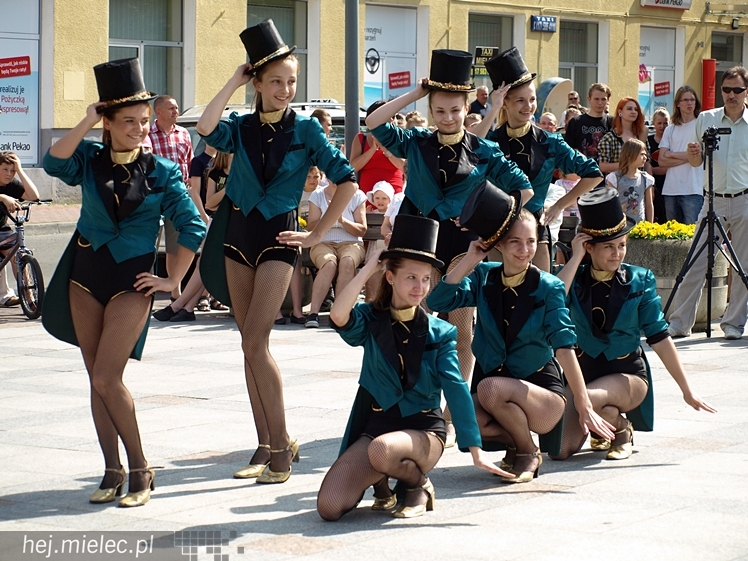 Powiatowy Festyn Rodzinny z okazji Dnia Dziecka i Dnia Matki