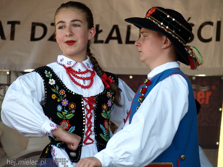 Powiatowy Festyn Rodzinny z okazji Dnia Dziecka i Dnia Matki