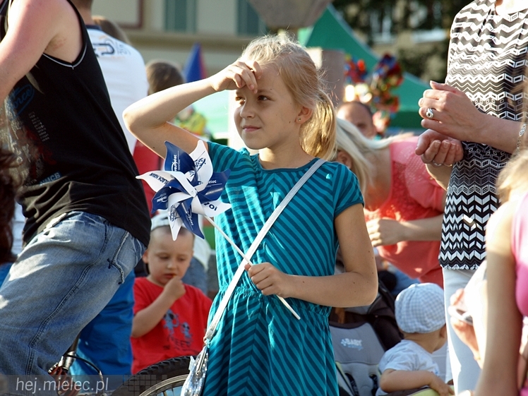 Powiatowy Festyn Rodzinny z okazji Dnia Dziecka i Dnia Matki