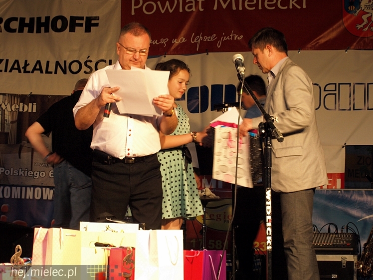 Powiatowy Festyn Rodzinny z okazji Dnia Dziecka i Dnia Matki