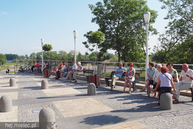 Tłumy przyszły zobaczyć Mobilne Muzeum Jana Pawła II