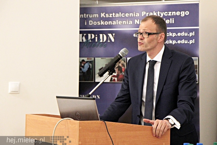 V Mielecki Festiwal Nauki i Techniki - cz. II