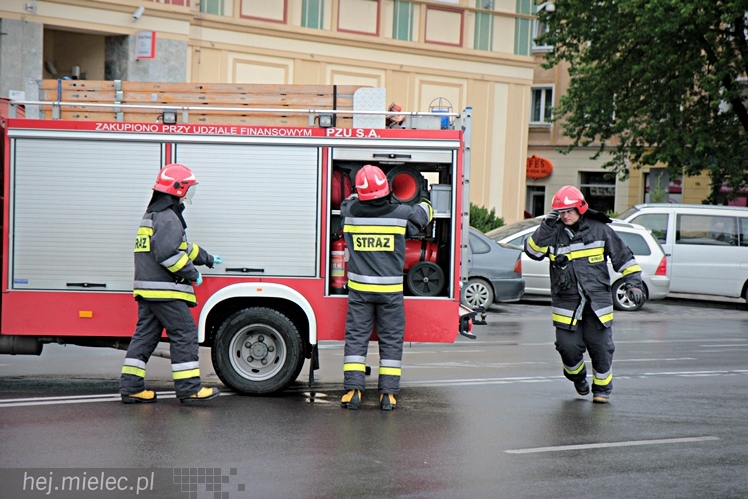 V Mielecki Festiwal Nauki i Techniki - cz. IV - pokaz ratownictwa