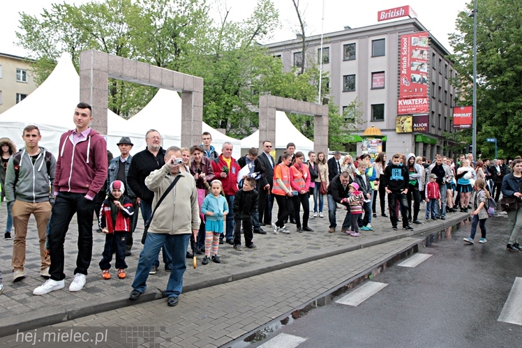 V Mielecki Festiwal Nauki i Techniki - cz. IV - pokaz ratownictwa