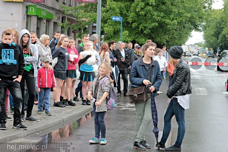 V Mielecki Festiwal Nauki i Techniki - cz. IV - pokaz ratownictwa