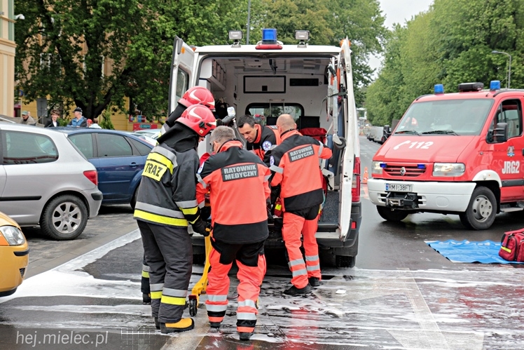V Mielecki Festiwal Nauki i Techniki - cz. IV - pokaz ratownictwa