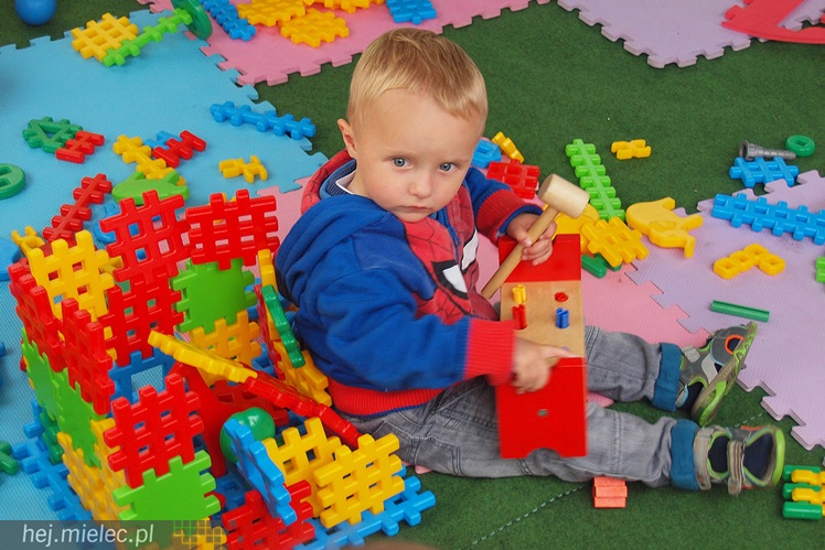 Piraci świętowali Dzień Dziecka nawet w deszczu. Rodzinna zabawa na błoniach