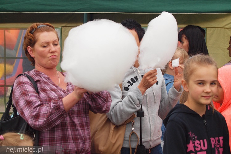Piraci świętowali Dzień Dziecka nawet w deszczu. Rodzinna zabawa na błoniach