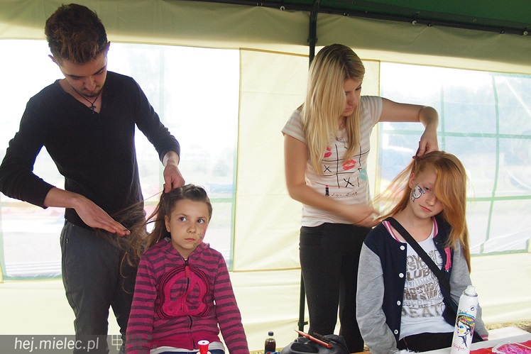 Piraci świętowali Dzień Dziecka nawet w deszczu. Rodzinna zabawa na błoniach