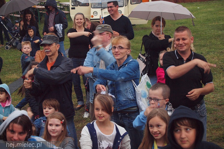 Piraci świętowali Dzień Dziecka nawet w deszczu. Rodzinna zabawa na błoniach