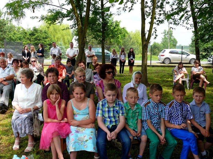 Młodzi z Wadowic uczcili 70. rocznicę pacyfikacji dworu Jamy Przybysz