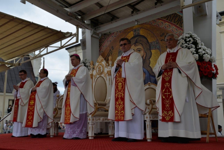 Pracownicy Służby Zdrowia pielgrzymują na Jasną Górę