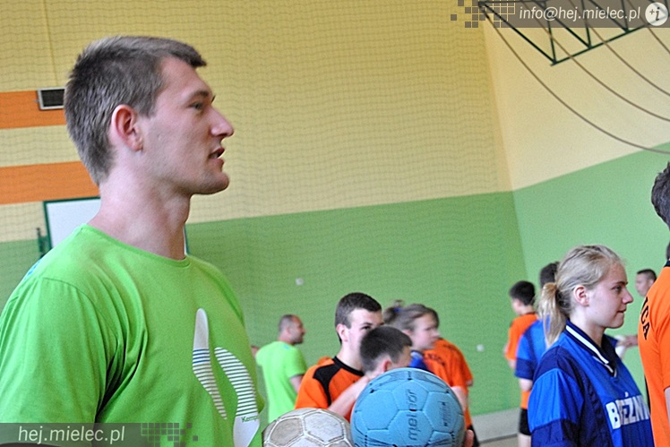 Piłkarze ręczni PGE Stal Mielec z wizytą u wicemistrzów Polski w unihokeju