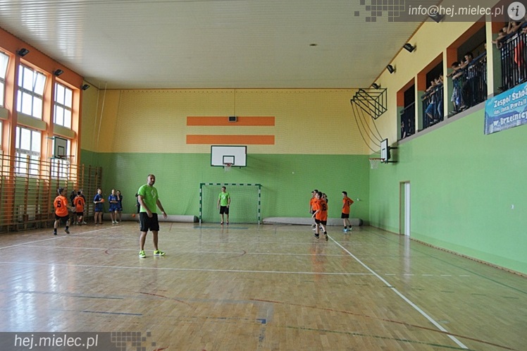 Piłkarze ręczni PGE Stal Mielec z wizytą u wicemistrzów Polski w unihokeju