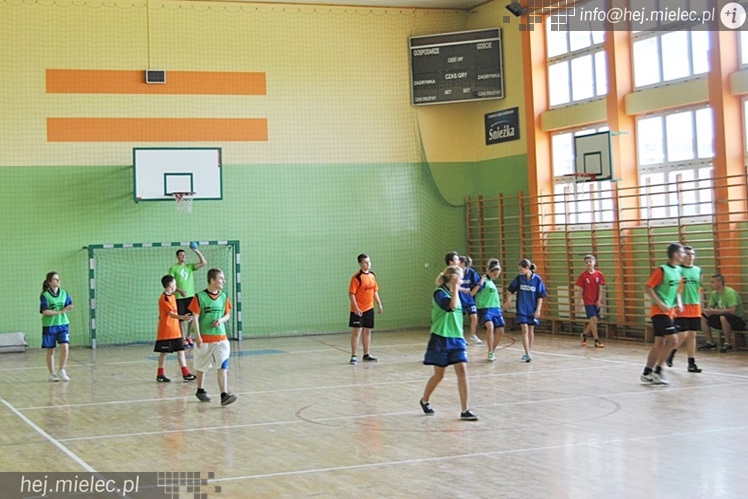 Piłkarze ręczni PGE Stal Mielec z wizytą u wicemistrzów Polski w unihokeju