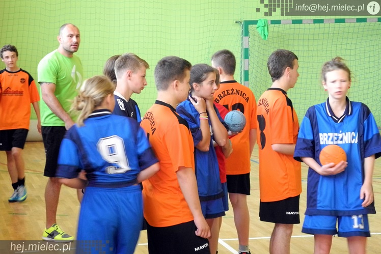 Piłkarze ręczni PGE Stal Mielec z wizytą u wicemistrzów Polski w unihokeju