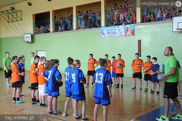 Piłkarze ręczni PGE Stal Mielec z wizytą u wicemistrzów Polski w unihokeju