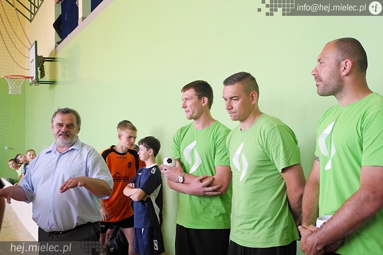 Piłkarze ręczni PGE Stal Mielec z wizytą u wicemistrzów Polski w unihokeju