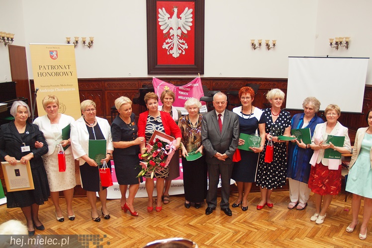 Mieleckie Amazonki głośno świętowały jubileusz swojego stowarzyszenia, była i parada