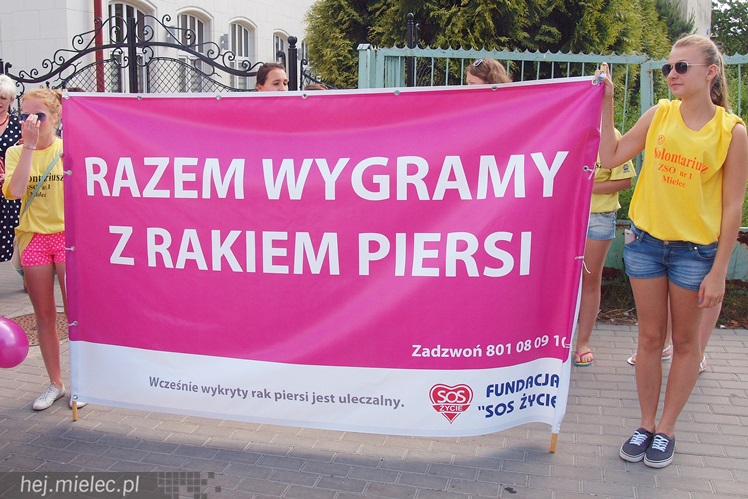 Mieleckie Amazonki głośno świętowały jubileusz swojego stowarzyszenia, była i parada