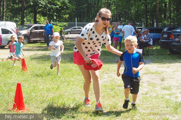 Znów tłumy na Mieleckiej Imprezie Turystycznej. Biegali i jeździli po lesie. Zabawa była świetna