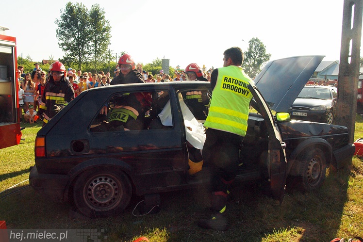 Strażacy przygotowali piknik dla najmłodszych. Wesoła niedziela w Maliniu