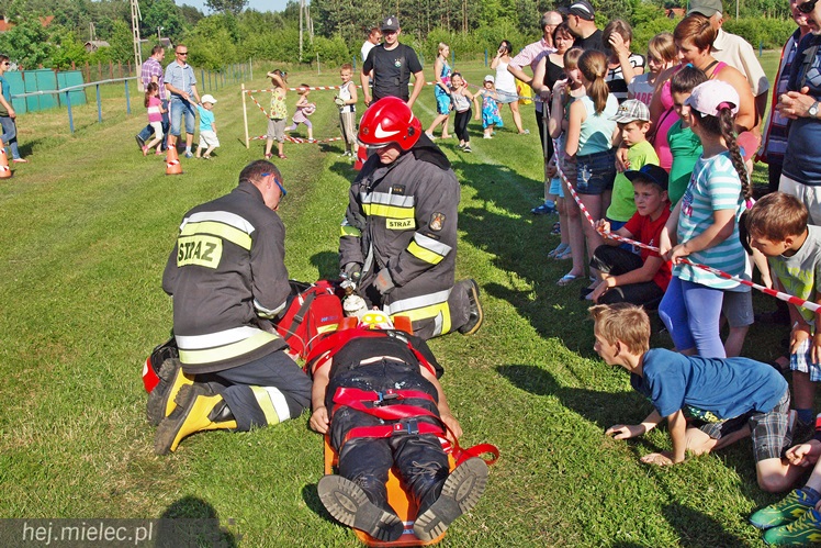 Strażacy przygotowali piknik dla najmłodszych. Wesoła niedziela w Maliniu