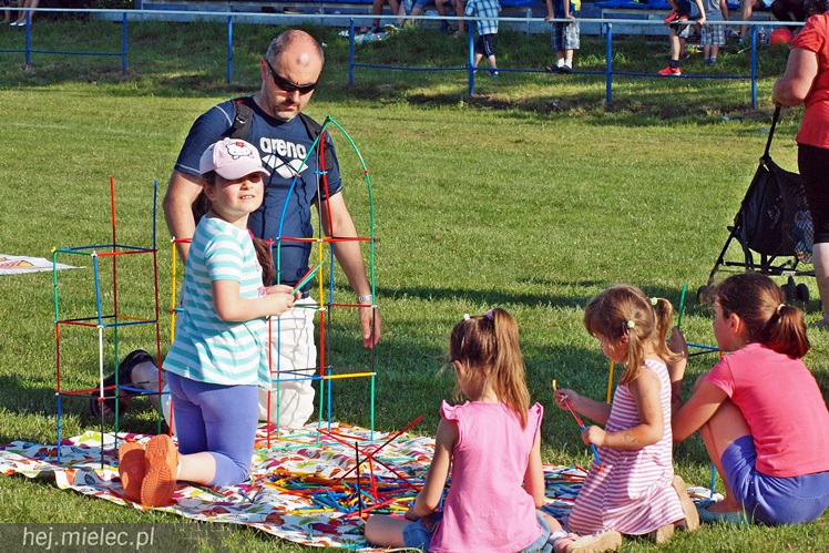 Strażacy przygotowali piknik dla najmłodszych. Wesoła niedziela w Maliniu