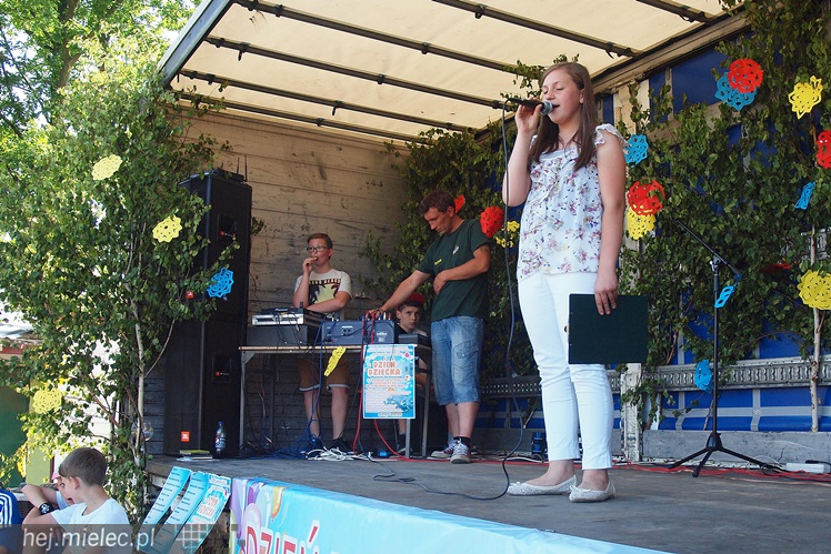 Strażacy przygotowali piknik dla najmłodszych. Wesoła niedziela w Maliniu