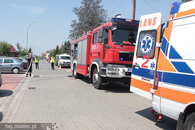 Próbny alarm bombowy w Zespole Szkół Ogólnokształcących w Mielcu