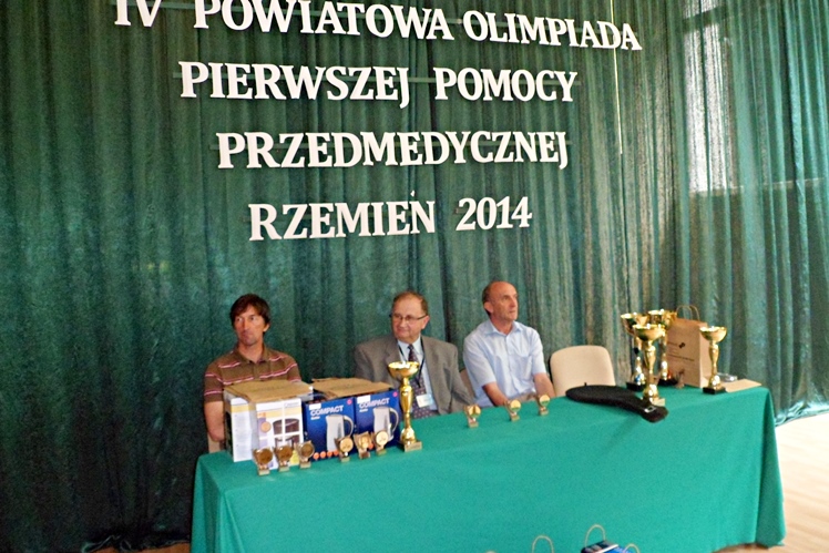 IV Powiatowa Olimpiada Pierwszej Pomocy Przedmedycznej odbyło się w Rzemieniu