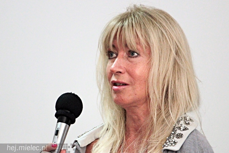 Debata o przestępczości nieletnich. Przyjechała sędzia Anna Maria Wesołowska