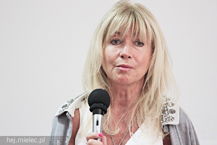 Debata o przestępczości nieletnich. Przyjechała sędzia Anna Maria Wesołowska