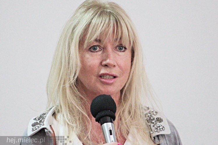 Debata o przestępczości nieletnich. Przyjechała sędzia Anna Maria Wesołowska