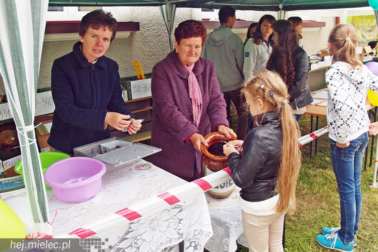 Mieszkańcy Rzochowa spotkali się na tradycyjnym pikniku. To akcja charytatywna