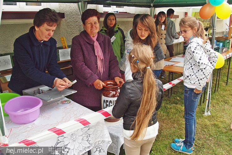 Mieszkańcy Rzochowa spotkali się na tradycyjnym pikniku. To akcja charytatywna