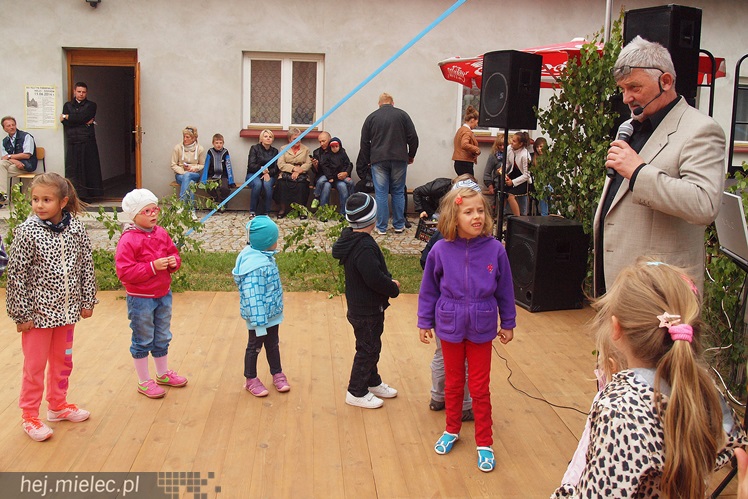 Mieszkańcy Rzochowa spotkali się na tradycyjnym pikniku. To akcja charytatywna