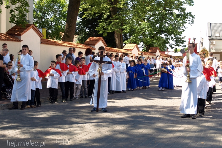 Procesja Bożego Ciała ulicami starego miasta