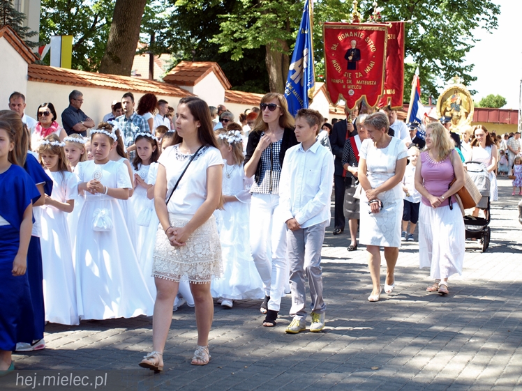 Procesja Bożego Ciała ulicami starego miasta