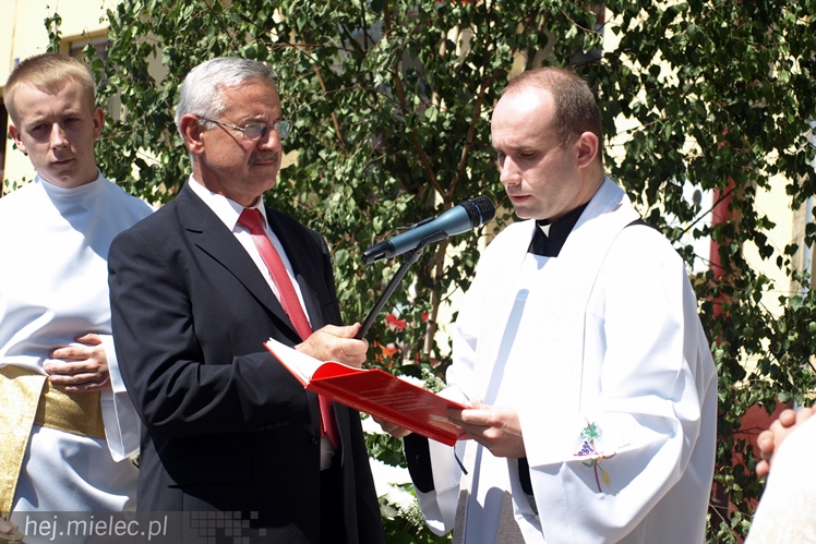 Procesja Bożego Ciała ulicami starego miasta