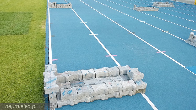 Gwarancyjne naprawy na Stadionie Miejskim