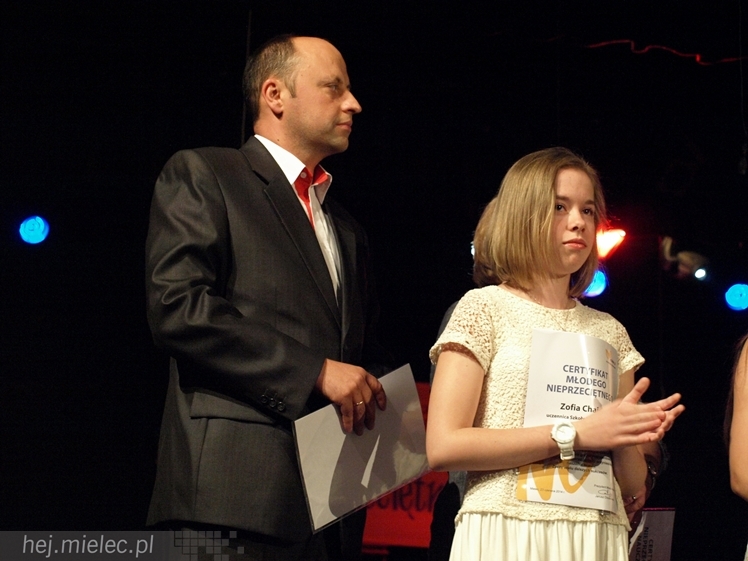 Najlepsi mieleccy uczniowie nagrodzeni podczas Gali Młodzi Nieprzeciętni 2014
