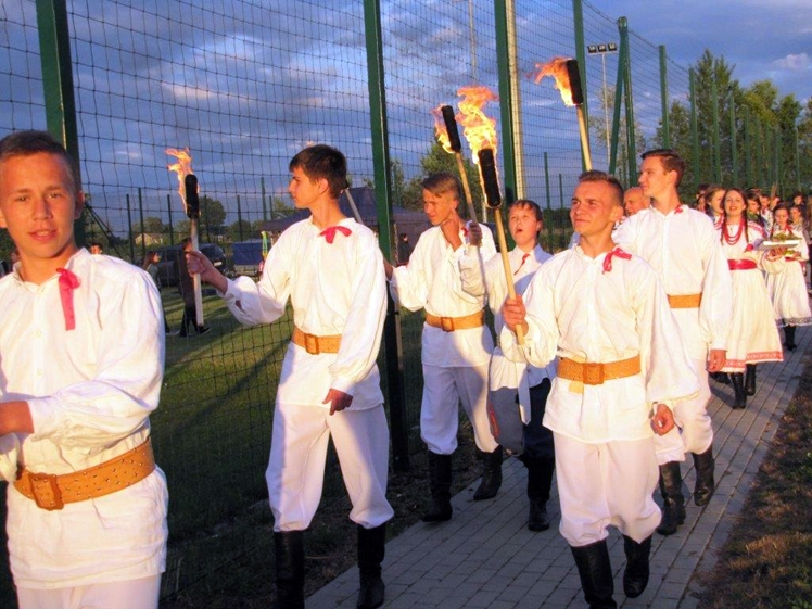 W Podleszanach obchodzono słowiańską Sobótkę
